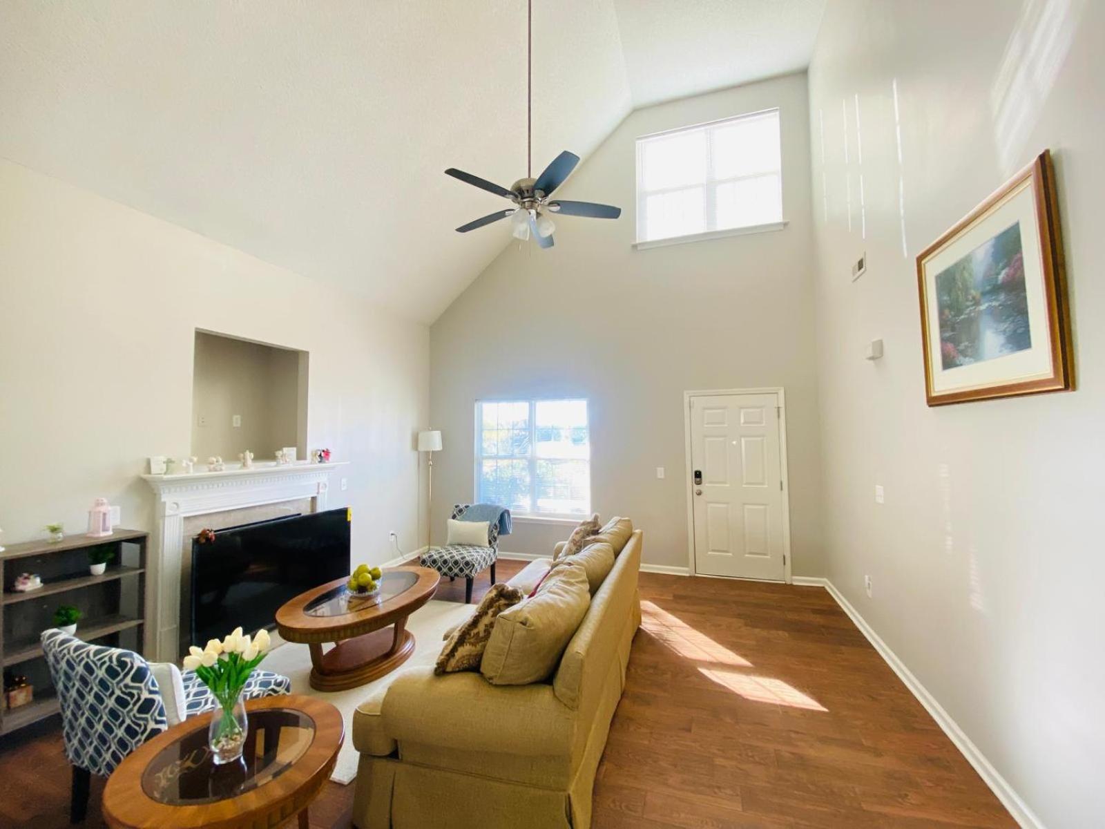 Private Room & Bathroom Close To Downtown Raleigh Exterior photo
